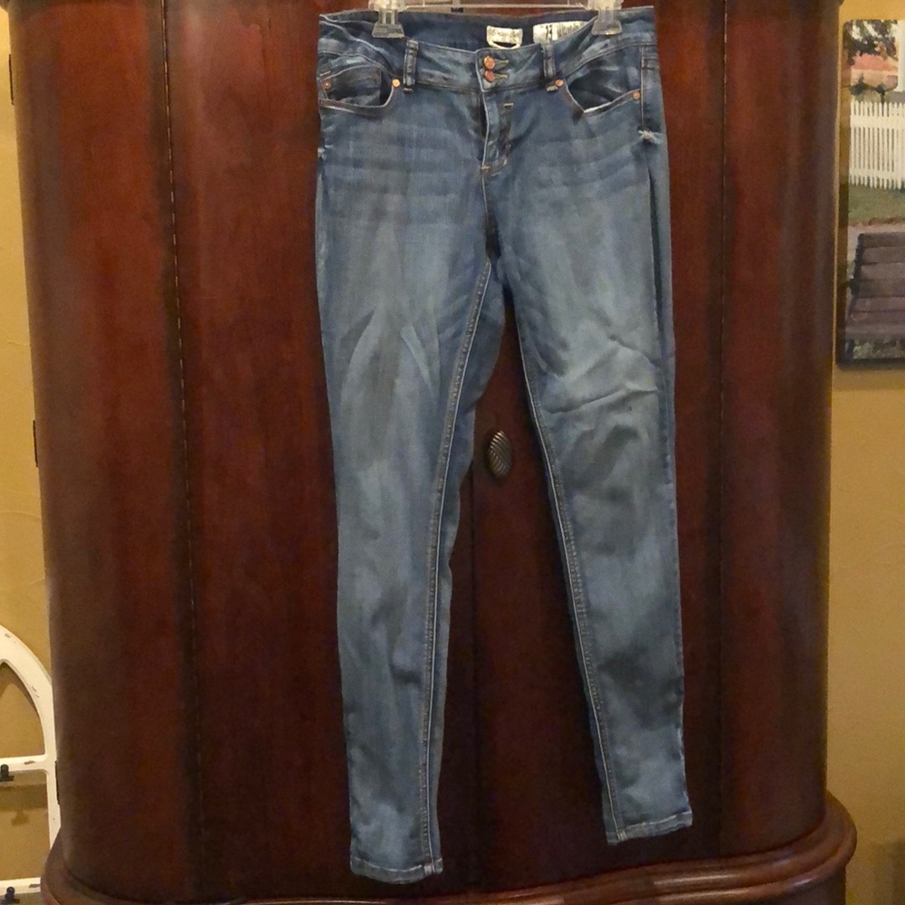 Indigo Rein skinny jeans